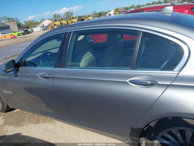 BMW 7 Series Image 13