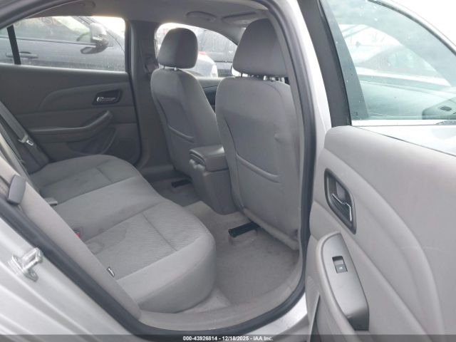 Chevrolet Malibu 1ls Image 5