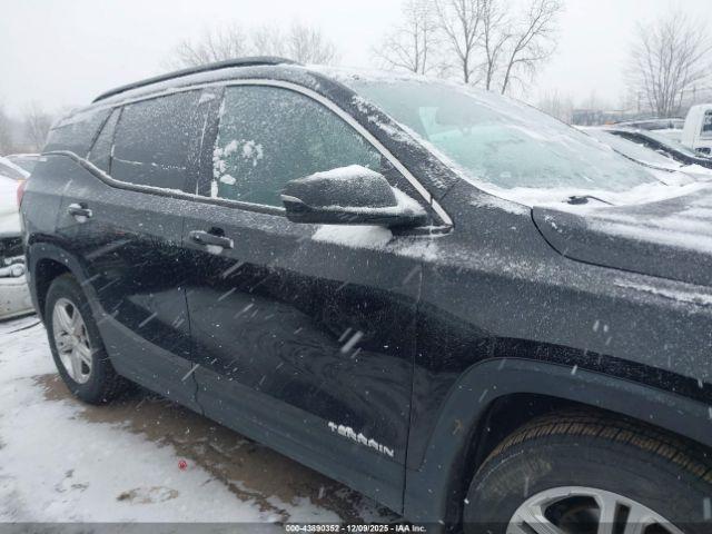 GMC Terrain Sle Diesel Image 9