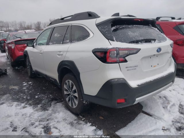 Subaru Outback Limited Image 3