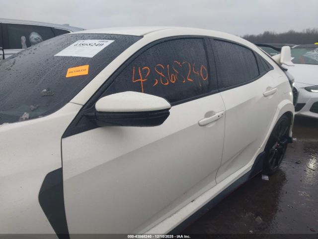 Honda Civic Touring Image 15