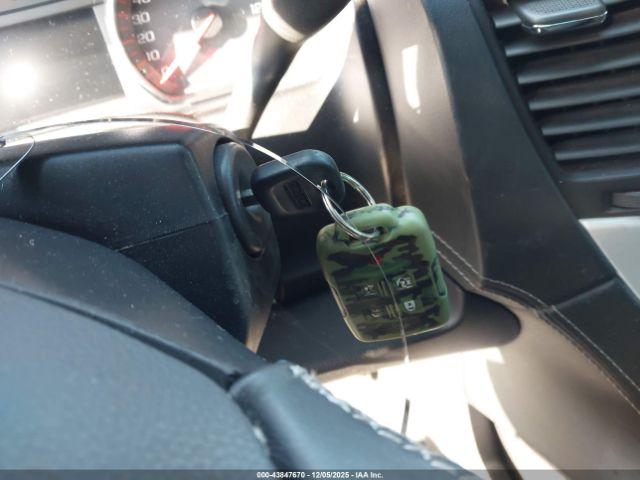 GMC Yukon Sle Image 12