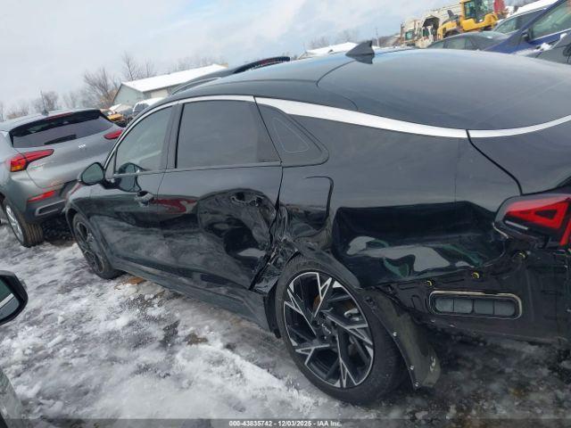 Kia K5 Gt-line Image 9