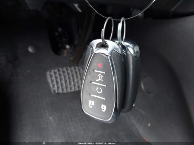 Chevrolet Equinox Awd Rs Image 9