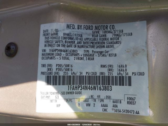 Ford Focus Zx4 Image 2