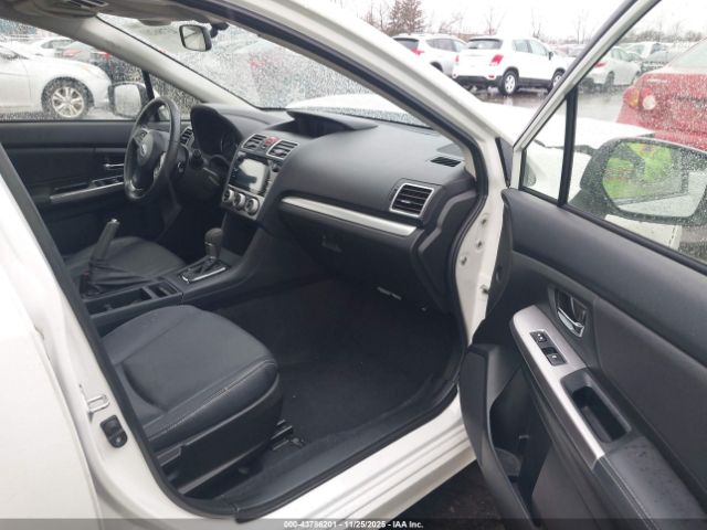 Subaru Impreza 2.0i Limited Image 12