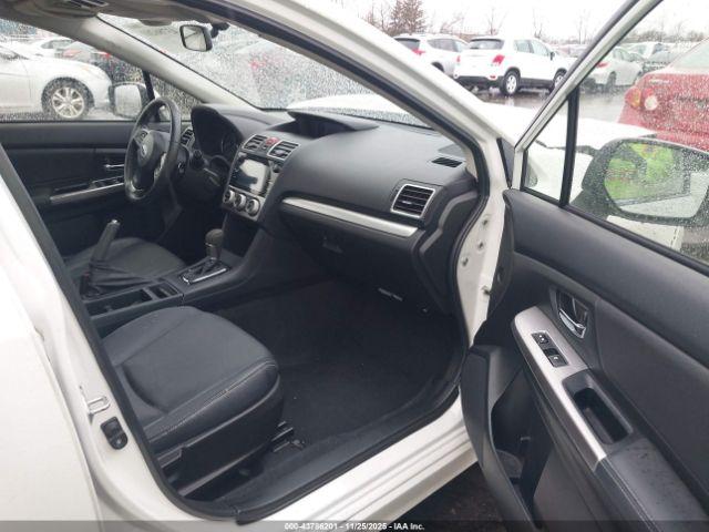 Subaru Impreza 2.0i Limited Image 12