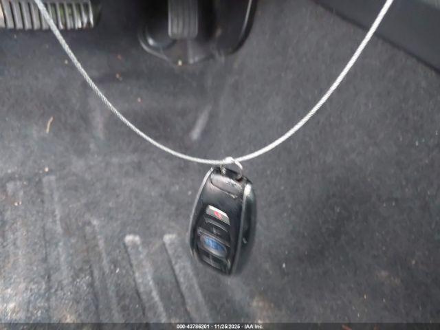 Subaru Impreza 2.0i Limited Image 11