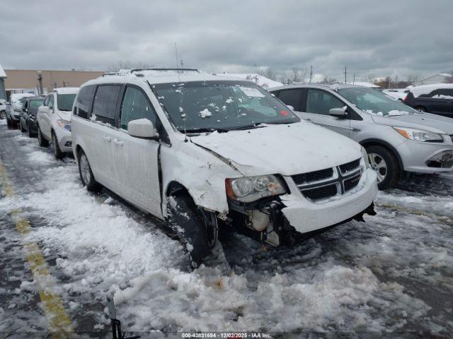  Salvage Dodge Grand Caravan