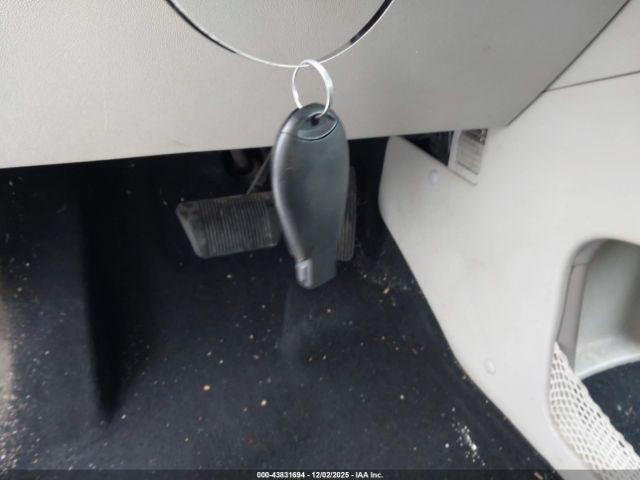 Dodge Grand Caravan Sxt Image 13