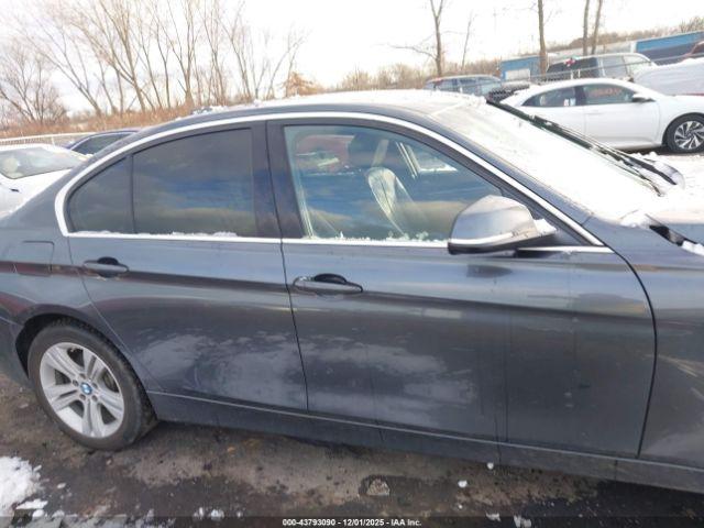 BMW 3 Series Xdrive Image 6