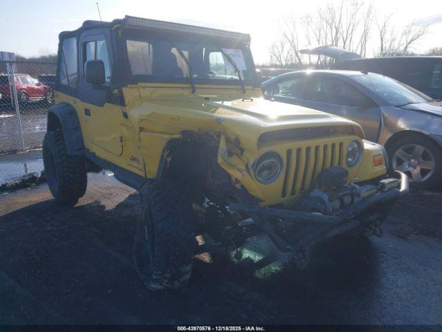  Salvage Jeep Wrangler