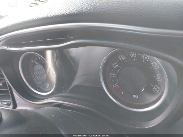 Dodge Challenger Image 13