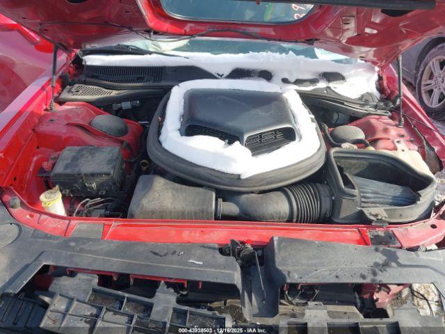 Dodge Challenger Image 16