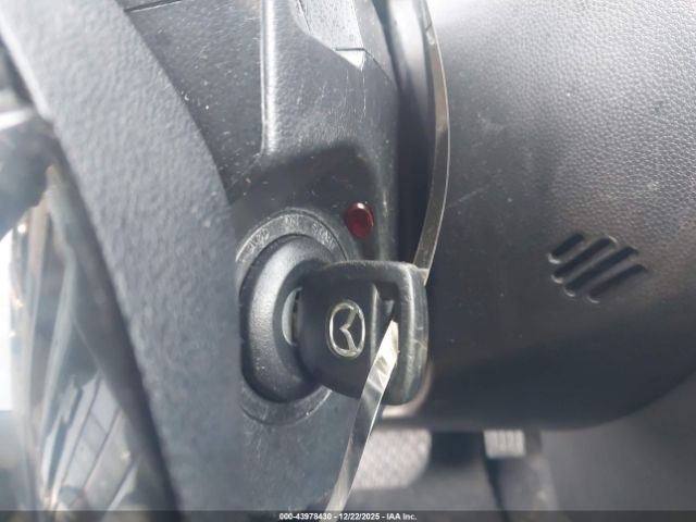 Mazda Mazda3 S Touring Image 7