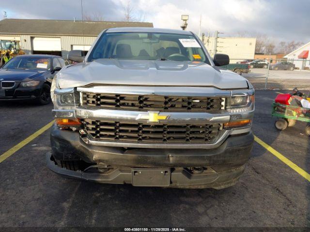 Chevrolet Silverado 1500 Wt Image 13