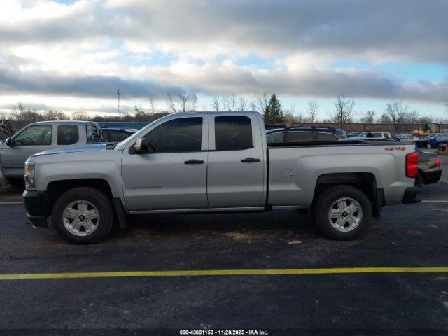 Chevrolet Silverado 1500 Wt Image 14