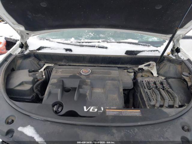 Cadillac SRX Luxury Collection Image 15