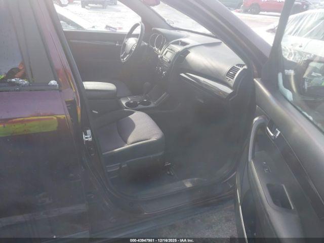 Kia Sorento Lx Image 9