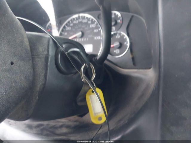 Chevrolet Express Work Van Image 8