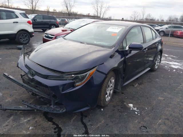 Toyota Corolla Le Image 9