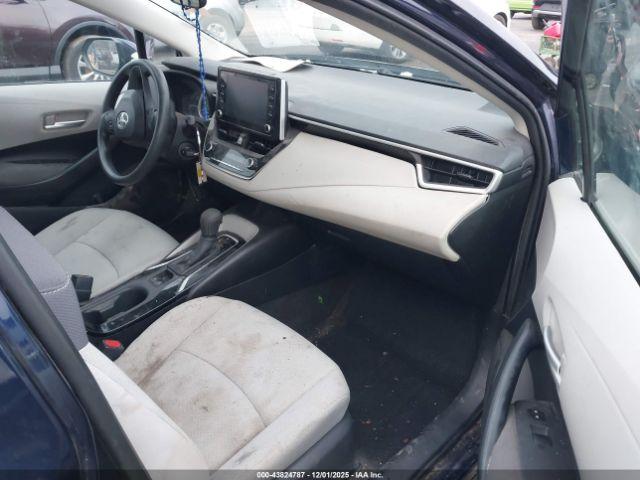 Toyota Corolla Le Image 3