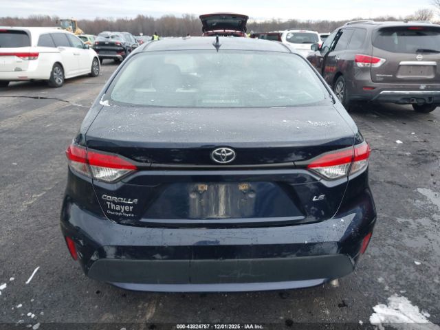 Toyota Corolla Le Image 13