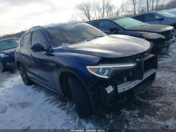  Salvage Alfa Romeo Stelvio