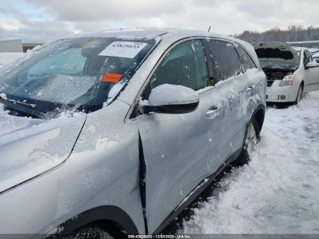 Kia Sorento 2.4l Lx Image 12