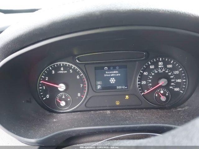 Kia Sorento 2.4l Lx Image 2