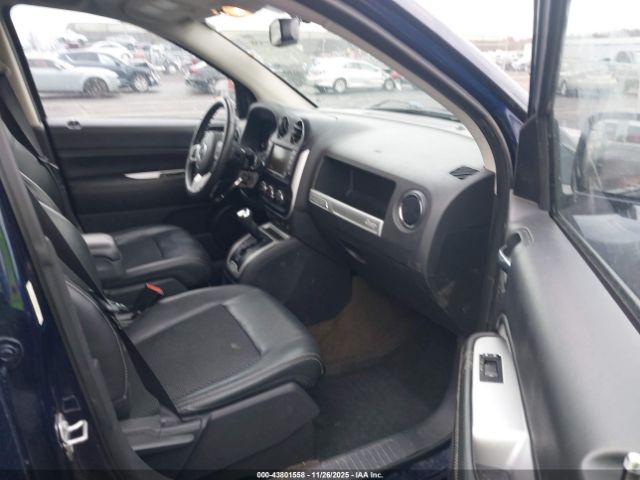 Jeep Compass Latitude Fwd Image 12
