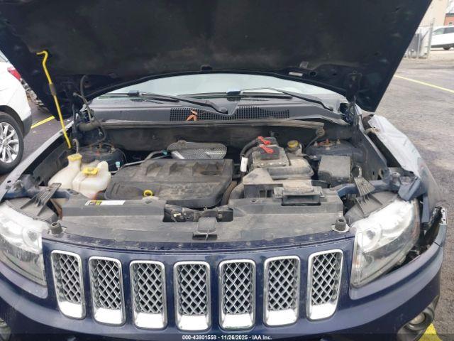 Jeep Compass Latitude Fwd Image 3