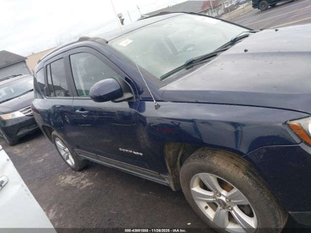 Jeep Compass Latitude Fwd Image 14