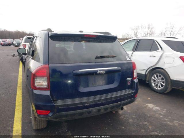 Jeep Compass Latitude Fwd Image 13