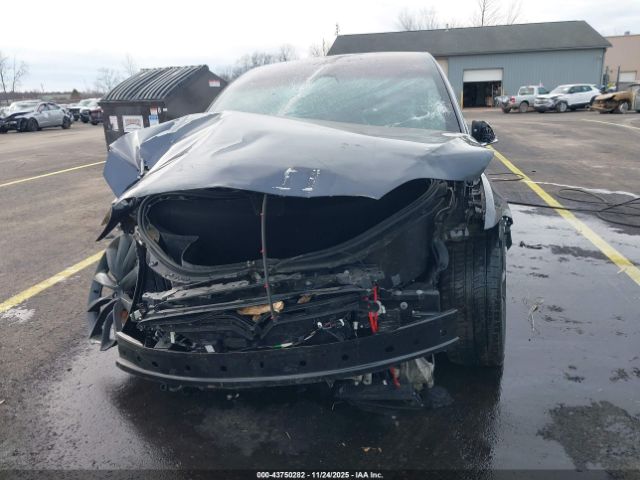 Tesla Model X Image 2