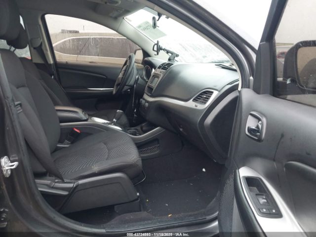 Dodge Journey Sxt Image 2