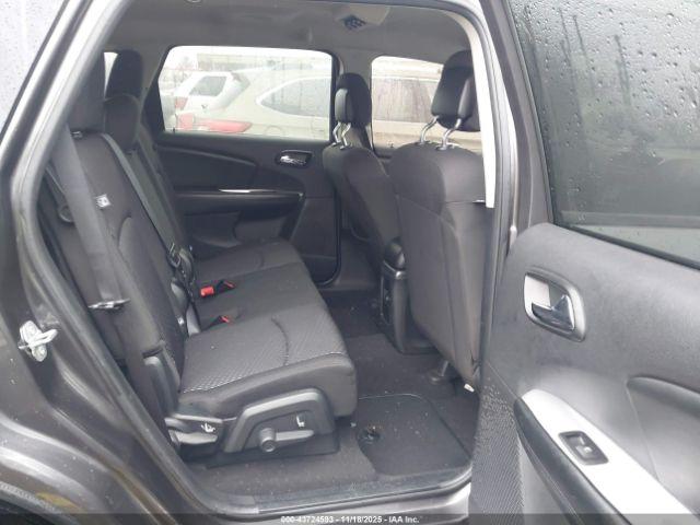 Dodge Journey Sxt Image 10