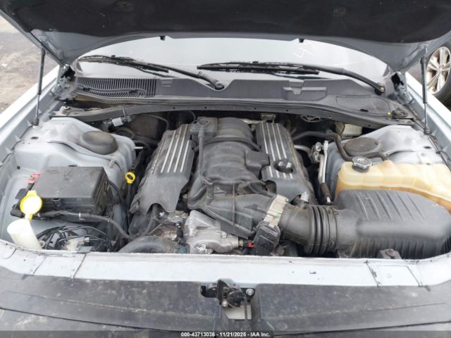 Dodge Challenger Image 18