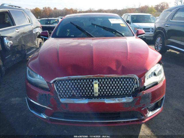 Lincoln MKZ Reserve Image 2