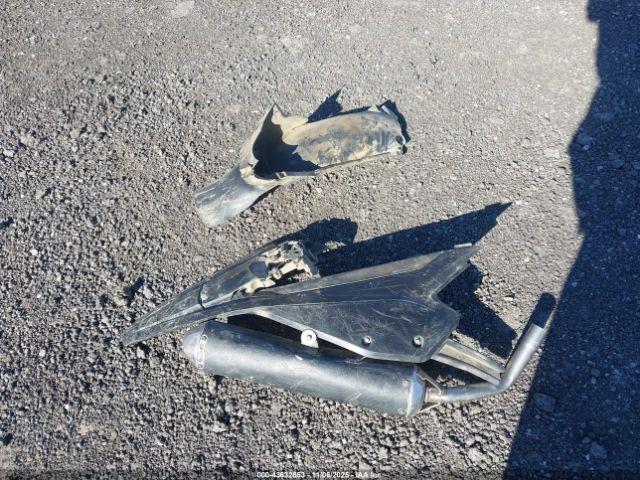 BETA Motorcycle Image 12