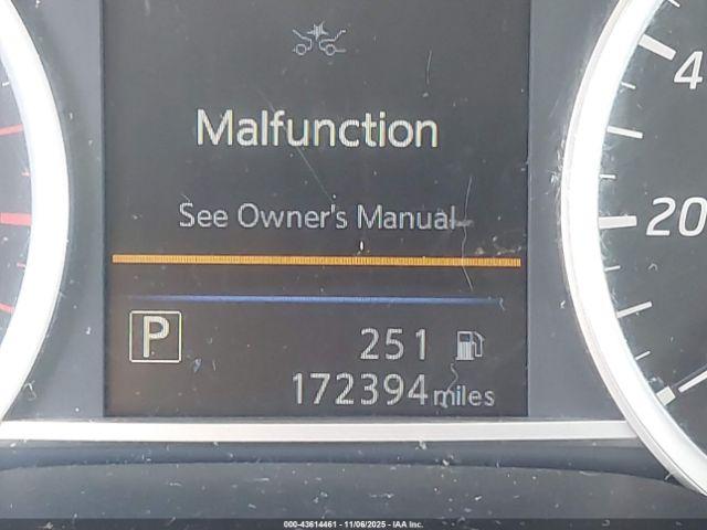 Nissan Sentra S Image 3