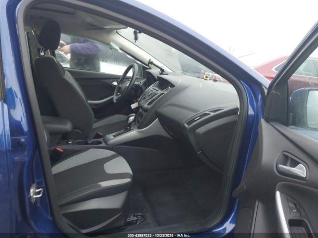 Ford Focus Se Image 14