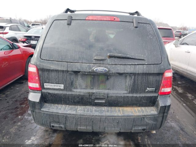 Ford Escape Xlt Image 3
