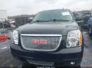 GMC Yukon Denali Image 5