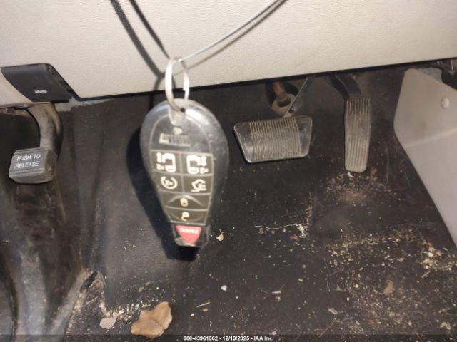 Dodge Grand Caravan Sxt Image 16