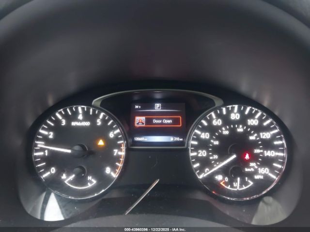 Nissan Altima 2.5 S Image 11