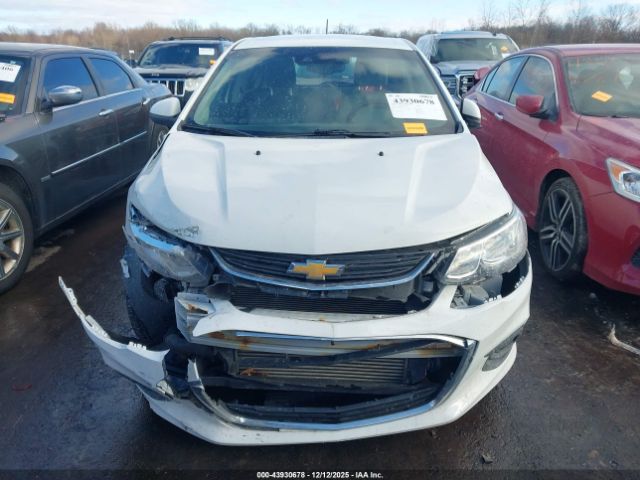 Chevrolet Sonic Fwd  1fl 5-door Image 8