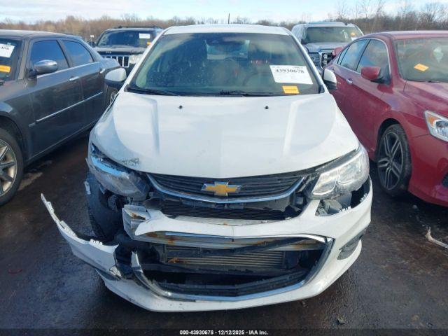 Chevrolet Sonic Fwd  1fl 5-door Image 8