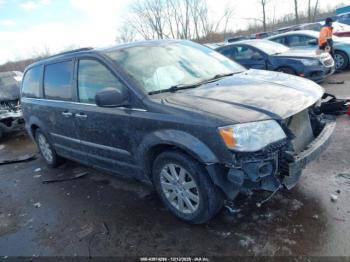  Salvage Chrysler Town & Country