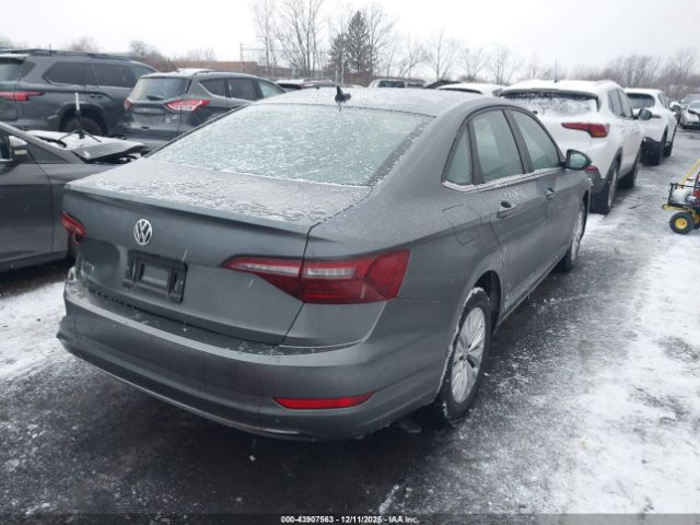 Volkswagen Jetta Image 6